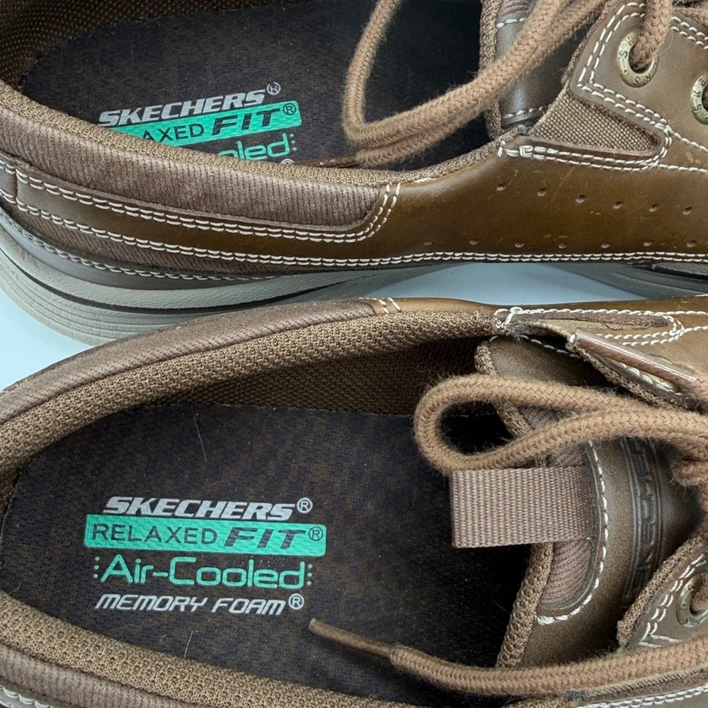 Skechers Mens Leather Relaxed Fit Air Cooled Memory Foam Size 12 USA 56296 Tan
